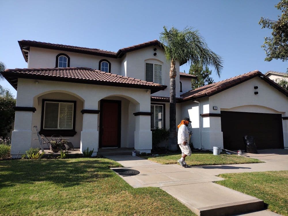 Freshly painted home exterior by Pepe's Painting